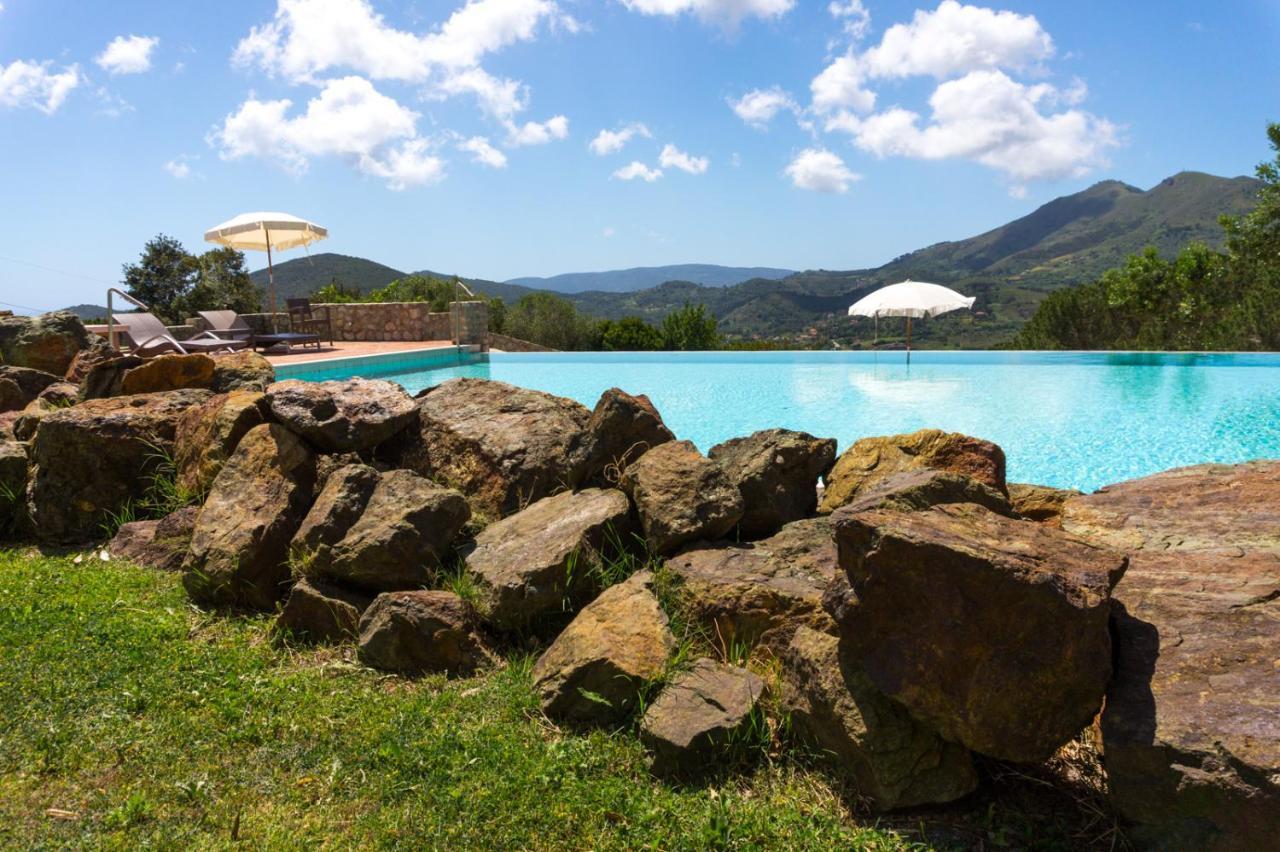 La Chiusa Di Rio Aparthotel Rio dellʼElba Екстериор снимка