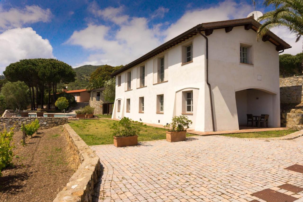 La Chiusa Di Rio Aparthotel Rio dellʼElba Екстериор снимка